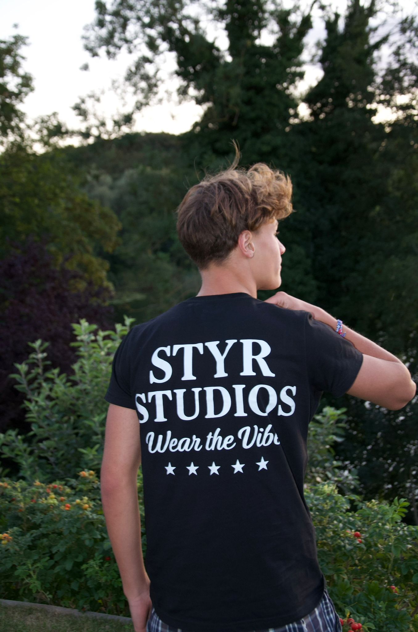 STYR STUDIOS T-SHIRT- WEAR THE VIBE